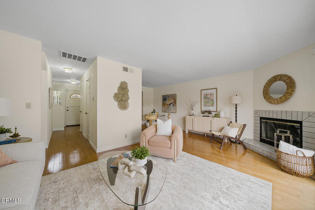 Detail Gallery Image 13 of 44 For 408 S Santa Anita #10,  Arcadia,  CA 91006 - 2 Beds | 2/1 Baths