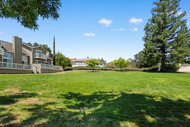 1220 Polk Spring Court, San Jose CA: https://media.crmls.org/mediaz/7ecd5cac-e1aa-4903-af3e-3741182c8714.jpg