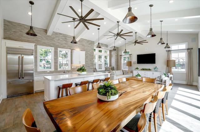 250 Calle Del Rey, Morgan Hill CA: https://media.crmls.org/mediaz/7ecdad05-5c28-45b0-9f2e-d0c0752a1671.jpg