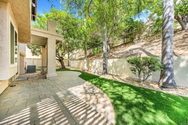 18103 Smokesignal Drive, San Diego CA: https://media.crmls.org/mediaz/7ecf72fa-c749-49a8-942a-31af1785afa9.jpg