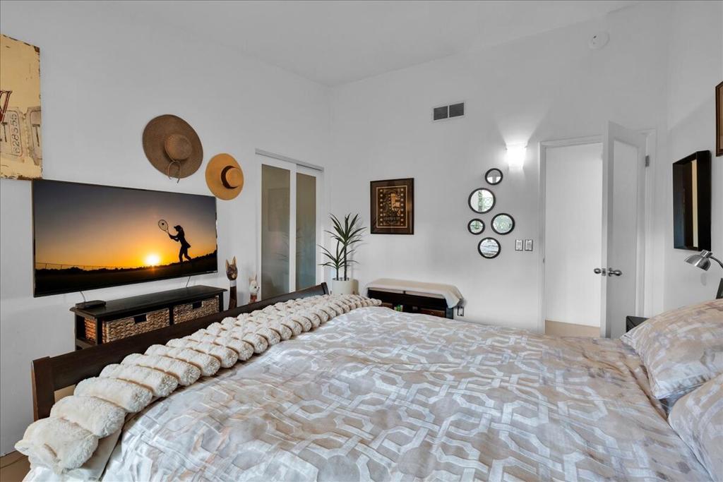 MLS #219145217DA image #39