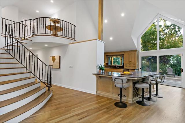 136 Finger Avenue, Redwood City CA: https://media.crmls.org/mediaz/7ecff6d1-5e9f-4eae-a7c3-76f77c642e43.jpg