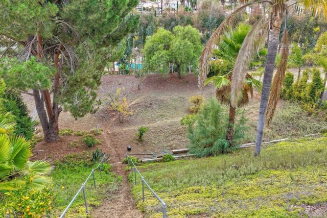 Detail Gallery Image 39 of 55 For 5413 Fairgreen Way, Bonsall,  CA 92003 - 3 Beds | 3 Baths