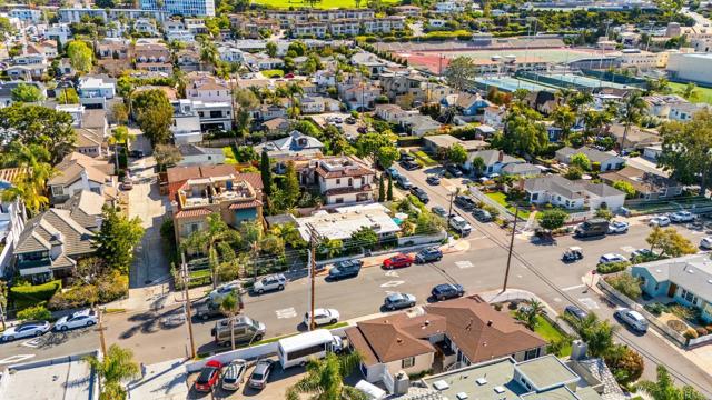 Detail Gallery Image 43 of 44 For 7209 Draper, La Jolla,  CA 92037 - 3 Beds | 3 Baths