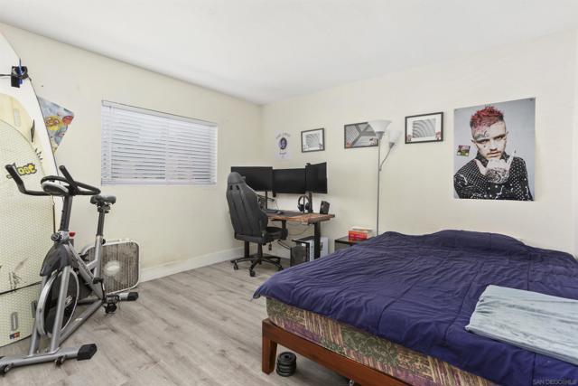 530 Calle Montecito, Oceanside CA: https://media.crmls.org/mediaz/7ed373d5-04d8-46ad-a751-41d7a2ea3241.jpg