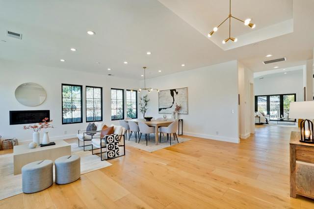 Image 9 of 103 For 11976 Brookridge Drive