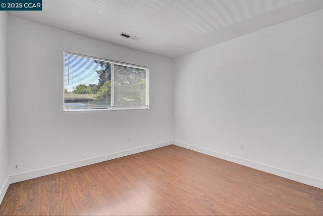 1440 Reganti Pl, Concord CA: https://media.crmls.org/mediaz/7ed4de56-e740-4a4a-8af5-13de92928ebd.jpg