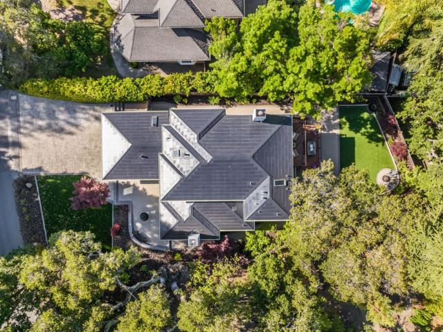 739 Oak View Way, Redwood City CA: https://media.crmls.org/mediaz/7ed4fc95-ac78-413f-b1c3-b1c923386142.jpg