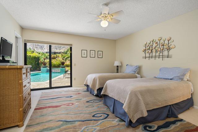40480 Via Entrada, Rancho Mirage CA: https://media.crmls.org/mediaz/7ed7bb16-bb66-43b7-8ce7-394968468a11.jpg