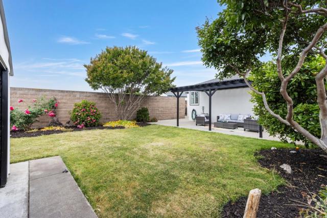 1291 Linton Street, San Leandro CA: https://media.crmls.org/mediaz/7ed7fa73-ffcb-494a-8948-78076755db1a.jpg