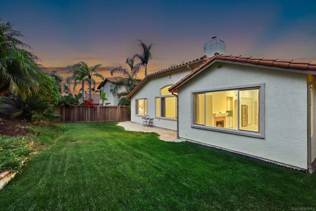 6660 Curlew Ter, Carlsbad CA: https://media.crmls.org/mediaz/7ed8a00a-3cfd-4674-991e-e281dda2e489.jpg