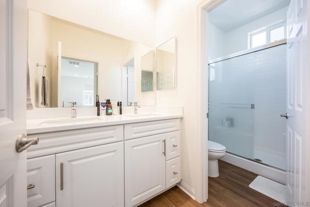 8383 Yellowstone St, Lemon Grove CA: https://media.crmls.org/mediaz/7ed8b836-1167-4a75-a6d0-3e7ee92a6b85.jpg