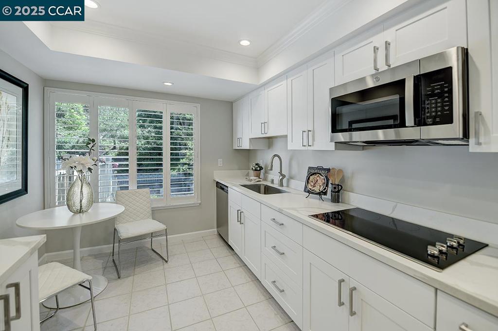 2055 Cactus Ct #5