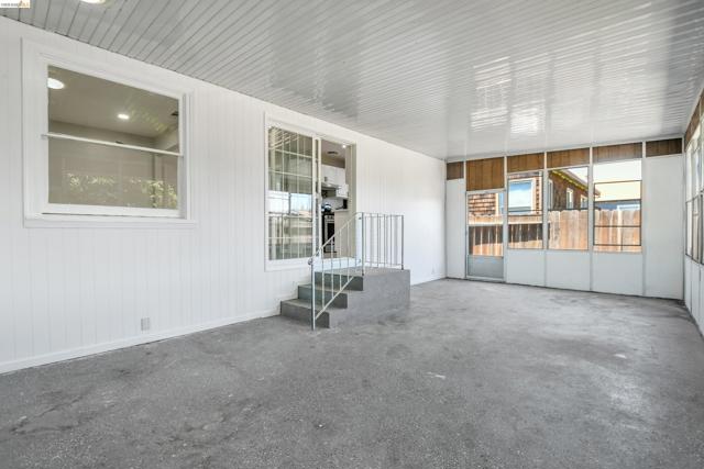 Image 28 of 40 For 120 Hillcrest Ave