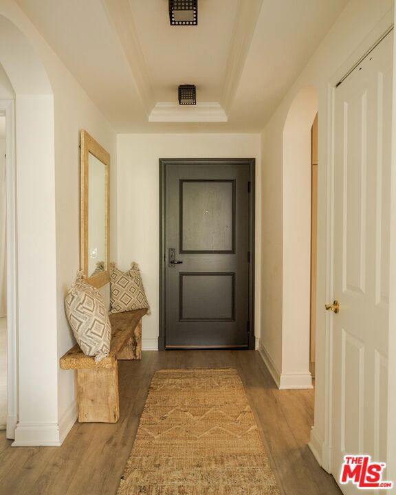 11847 Gorham Avenue, Los Angeles CA: https://media.crmls.org/mediaz/7eda688b-0130-4682-a206-6cdaad3a78a5.jpg