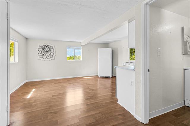 4125 Prunedale Avenue, Gilroy CA: https://media.crmls.org/mediaz/7edb7972-0a99-479b-a7c8-cfdce8477751.jpg