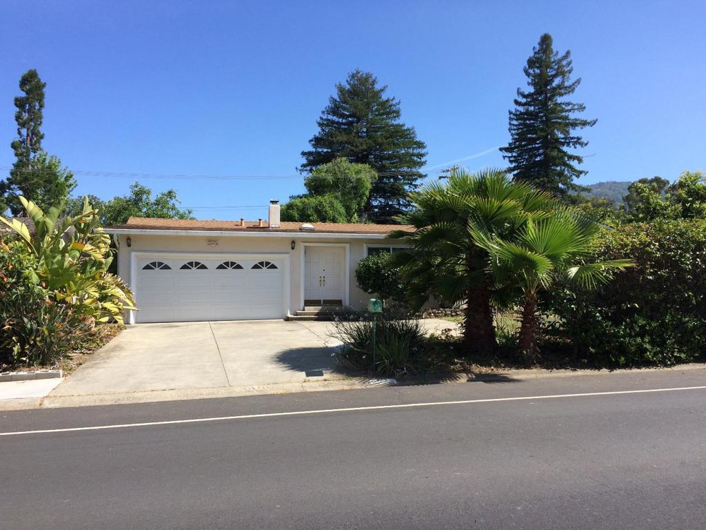 20760 Reid Lane