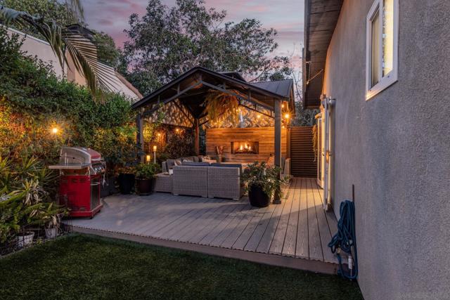 4407 Bancroft St, San Diego CA: https://media.crmls.org/mediaz/7edbec41-265a-4a83-8fc3-84d3b5f7bdaa.jpg