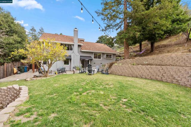 110 Costanza Drive, Martinez CA: https://media.crmls.org/mediaz/7ede0d92-4486-458c-98ed-cd88cec8a6f4.jpg
