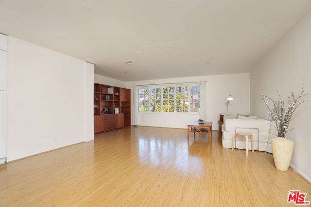 1040 4th Street, 106 photo 5
