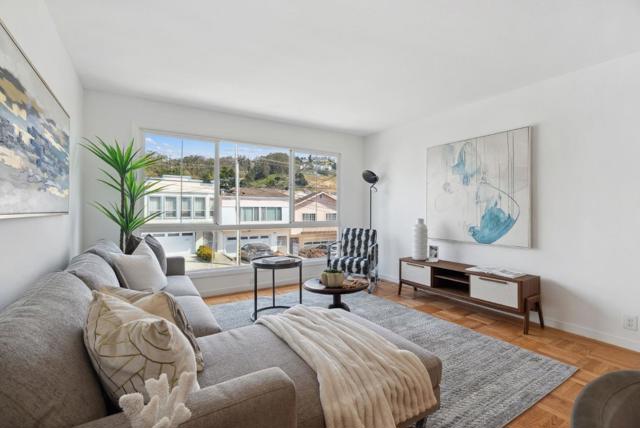 518 Price Street, Daly City CA: https://media.crmls.org/mediaz/7eded6a6-f5d7-4e0c-b876-b5e1cf403366.jpg