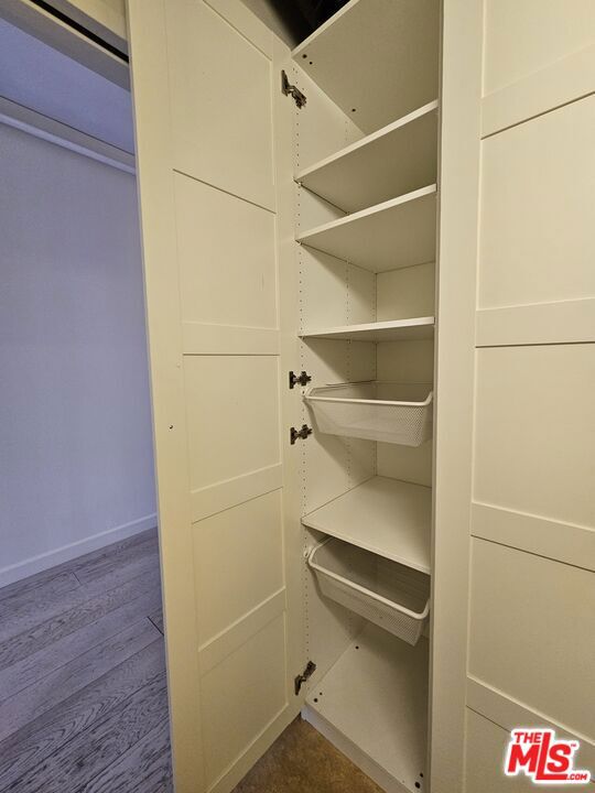 1111 S Grand Avenue, Los Angeles CA: https://media.crmls.org/mediaz/7edee488-e07a-4bd7-bebb-ff3dfb13f003.jpg