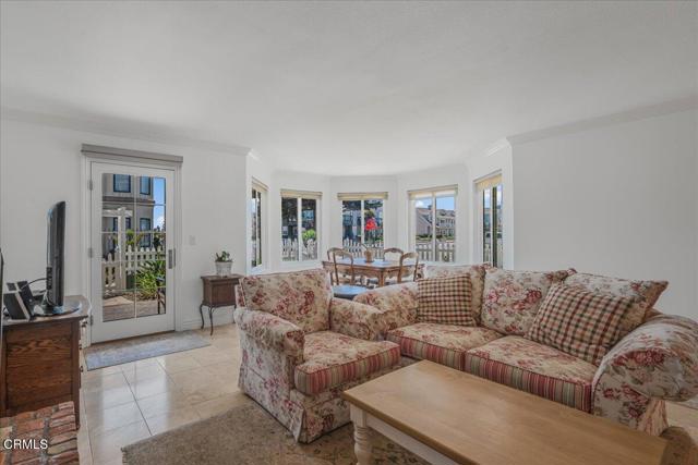 1230 Mandalay Beach Road, Oxnard CA: https://media.crmls.org/mediaz/7ee03da5-cae3-4b09-a9d3-fca40b75fa58.jpg