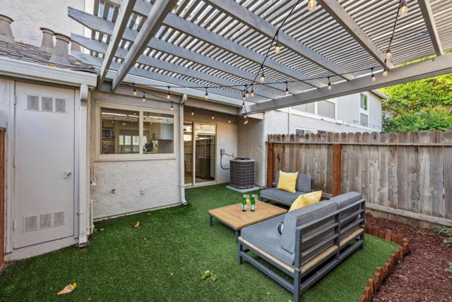 2255 River Bed Court, Santa Clara CA: https://media.crmls.org/mediaz/7ee0a09a-3e48-429f-99b0-f8e7a2580b73.jpg