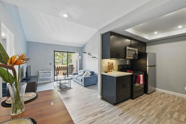 10296 Black Mountain Road, San Diego CA: https://media.crmls.org/mediaz/7ee0ac20-3f6f-423a-8b72-7fe9633f7127.jpg