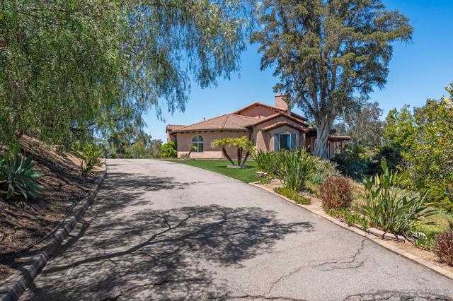 Image 59 of 74 For 2756 Mountain View