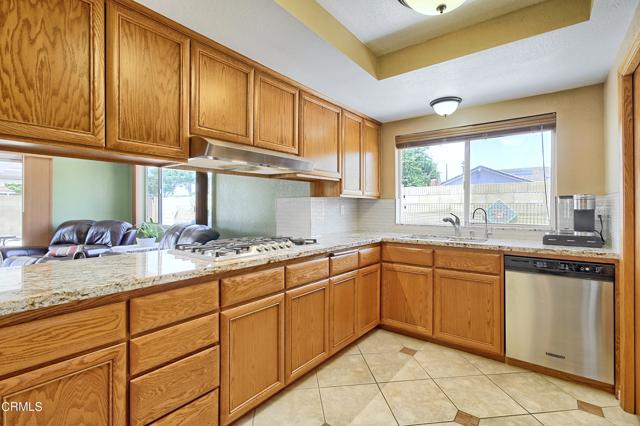 Detail Gallery Image 23 of 43 For 2037 Jill Ct, Simi Valley,  CA 93063 - 5 Beds | 2 Baths