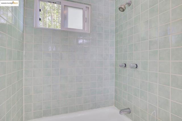 2406 10th, Berkeley CA: https://media.crmls.org/mediaz/7ee2c2ae-e342-4110-a625-2aece7cda33d.jpg