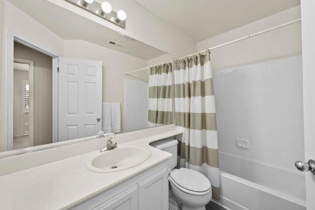 1660 Mimosa Street, Hollister CA: https://media.crmls.org/mediaz/7ee32cd8-ad48-4872-8a2d-47403d8c9882.jpg