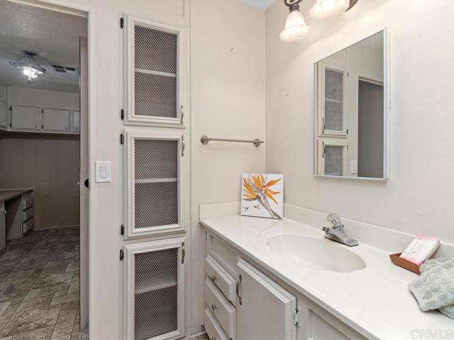 Detail Gallery Image 32 of 62 For 276 N El Camino Real Spc 132,  Oceanside,  CA 92058 - 2 Beds | 2 Baths