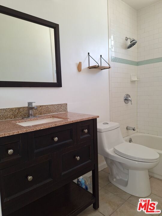 3610 Beethoven Street, Los Angeles CA: https://media.crmls.org/mediaz/7ee4354b-176c-4d16-b158-e3fa035fb59c.jpg
