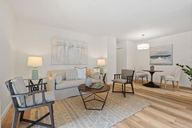 Detail Gallery Image 7 of 41 For 7837 Camino Tranquilo, San Diego,  CA 92122 - 2 Beds | 1/1 Baths