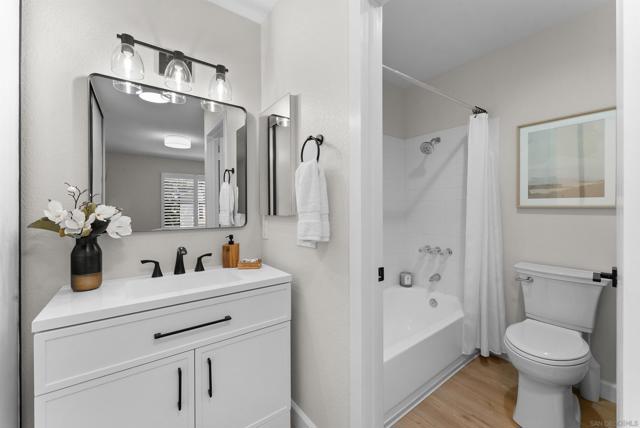 8595 Summerdale Rd, San Diego CA: https://media.crmls.org/mediaz/7ee55558-b0bb-4b21-bbe6-428abdef0250.jpg