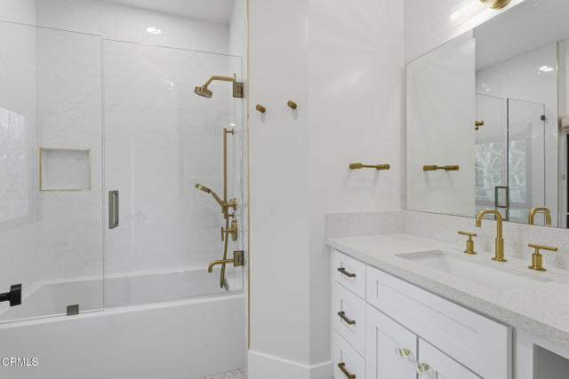 Detail Gallery Image 41 of 54 For 550 Unique Ln, Simi Valley,  CA 93065 - 5 Beds | 5/1 Baths