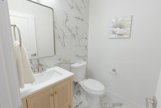 Image 9 of 45 For 43425 Fremont Blvd