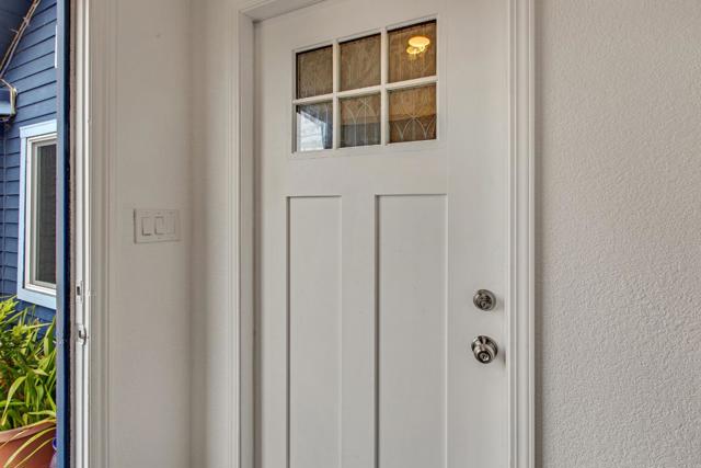 419 Harvey Way, Pacifica CA: https://media.crmls.org/mediaz/7ee83e5f-1338-4764-b392-e435c056a5e0.jpg