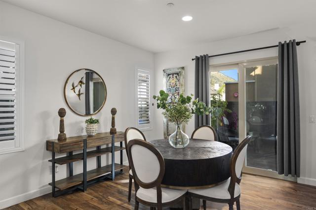 Detail Gallery Image 19 of 65 For 2753 Bellezza, San Diego,  CA 92108 - 3 Beds | 2/1 Baths