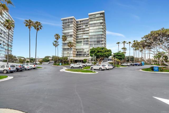 Detail Gallery Image 27 of 31 For 1820 Avenida Del Mundo #208,  Coronado,  CA 92118 - 2 Beds | 2 Baths