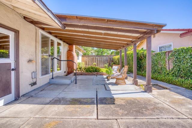 5381 Carryback Avenue, San Jose CA: https://media.crmls.org/mediaz/7eeba892-8ef8-4f91-841f-47586a737e47.jpg