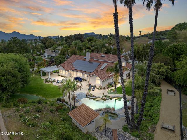 790 Spring Canyon Place, Thousand Oaks CA: https://media.crmls.org/mediaz/7eed0a38-0133-448a-bc66-8c16b7886610.jpg