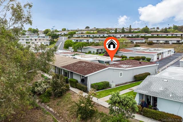 3839 Vista Campana S, Oceanside CA: https://media.crmls.org/mediaz/7eed5cbe-a441-4553-b062-9acbf80de267.jpg