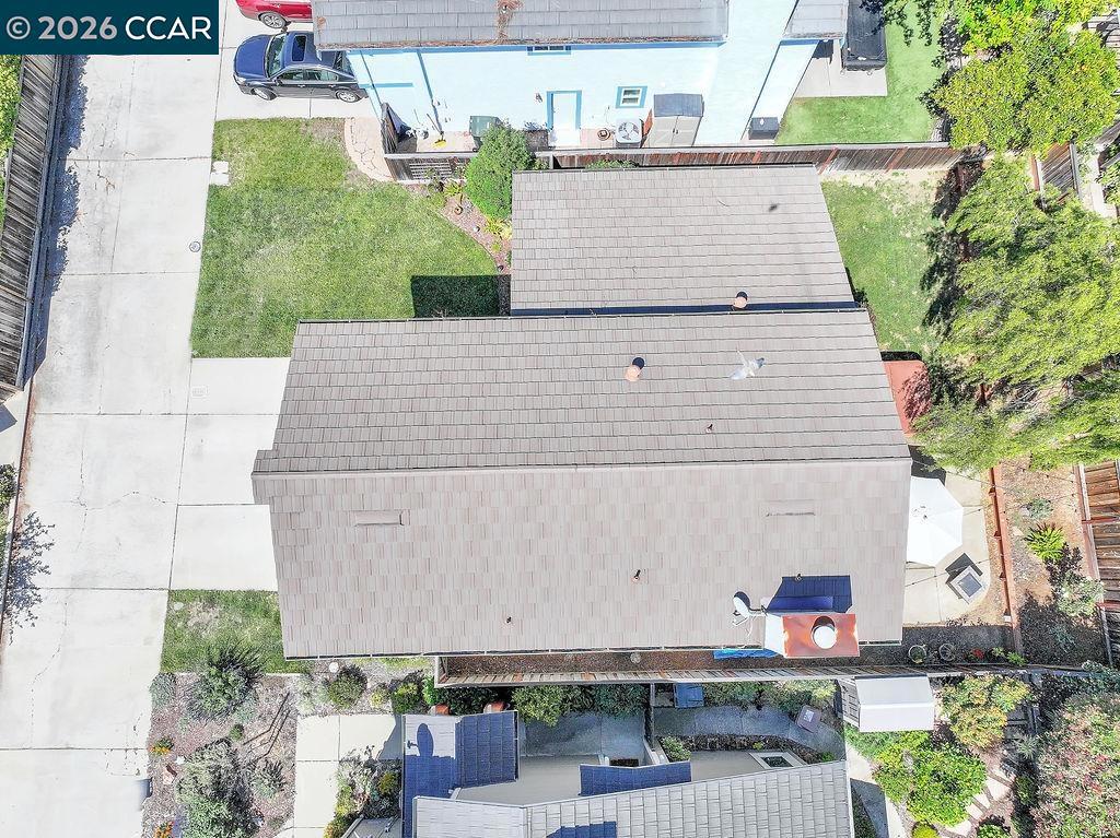 https://media.crmls.org/mediaz/7eee9046-133e-43c4-adad-9ad07866a0dc.jpg?preset=X-Large