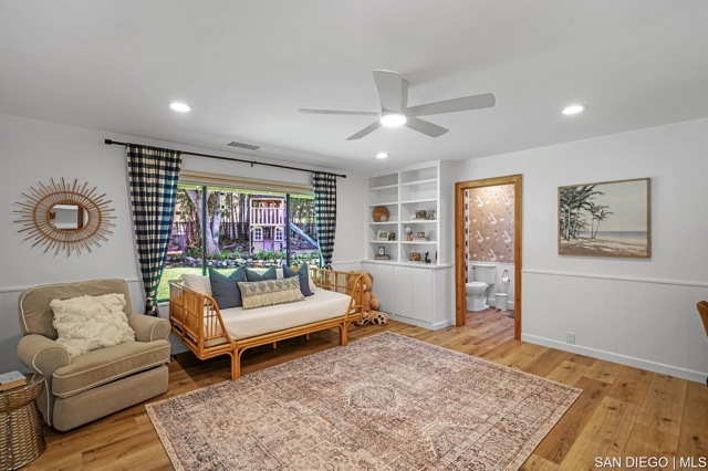 6026 La Granada, Rancho Santa Fe CA: https://media.crmls.org/mediaz/7eef0f70-d3f6-4bd2-9dea-ab9ecd0c1894.jpg