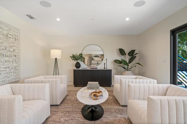 510 Darrell Road, Hillsborough CA: https://media.crmls.org/mediaz/7ef07b4c-4750-467e-abd7-39e548124050.jpg