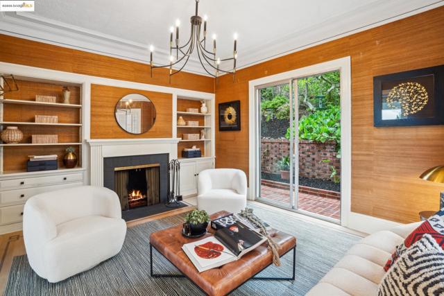 80 Oak Ridge Rd, Berkeley CA: https://media.crmls.org/mediaz/7ef0b269-dd65-4a21-b704-06694ad08e09.jpg