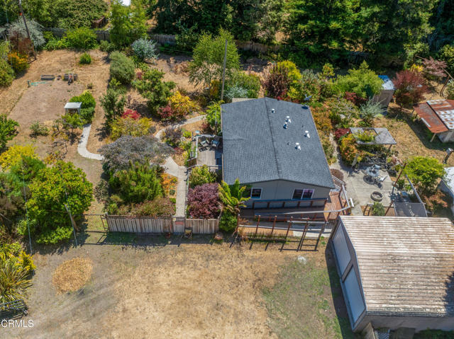 18700 Hare Creek Terrace, Fort Bragg CA: https://media.crmls.org/mediaz/7ef0fc6e-6f1d-4326-8ebf-354d1d7d6dcc.jpg